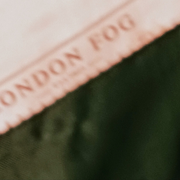 Boy's London Fog puffer coat Size L(7) Large black & green VGC - Picture 2 of 7